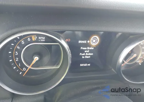 2020 Jeep Wrangler Unlimited Sahara 4X4 z USA, uszkodzony, nr VIN 1C4HJXEG3LW350853